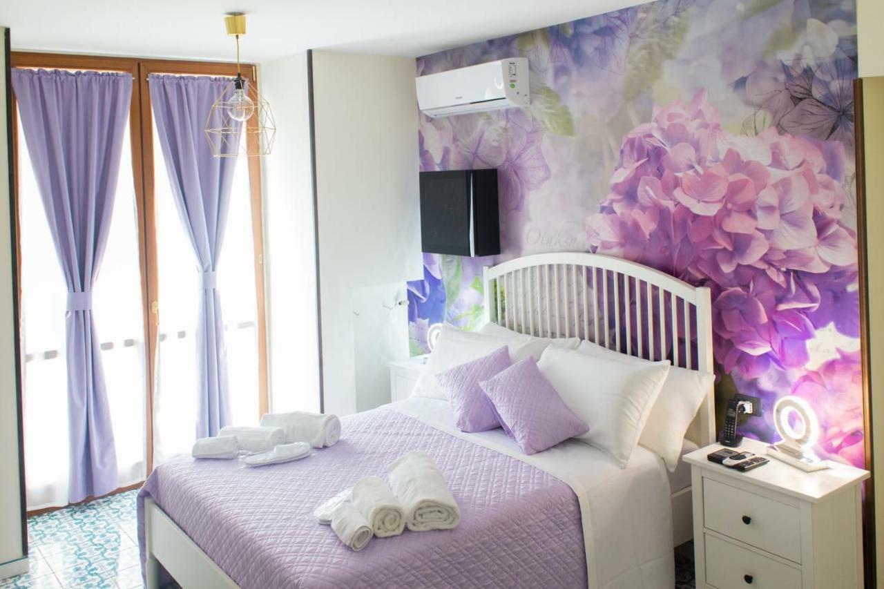Bed Boutique Napoli Colors Hotell Eksteriør bilde
